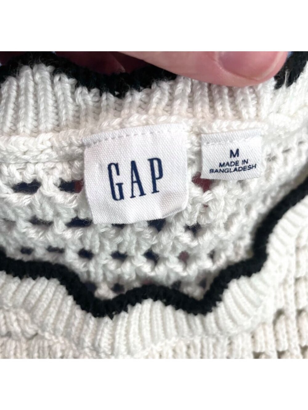 GAP Black Milk White Crochet Stripe Top Size M Short Sleeve - Picture 3 of 6